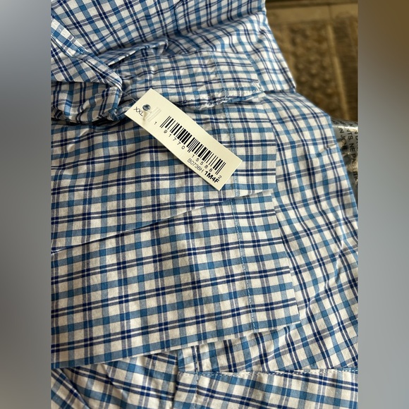 Amazon Essentials Men's Regular-Fit Short-Sleeve Poplin Shirt - Picture 8 of 16